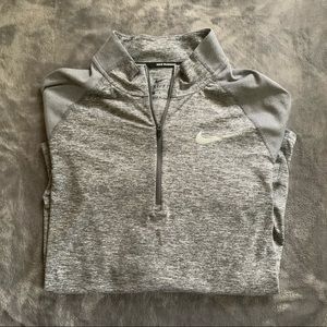 Nike Medium Running/Active Quarter-Zip